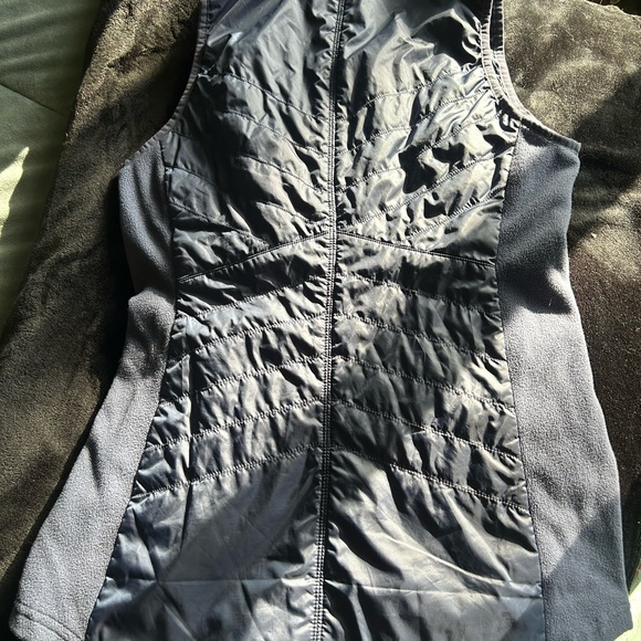 Columbia Blue Puffer Vest - Picture 3 of 5